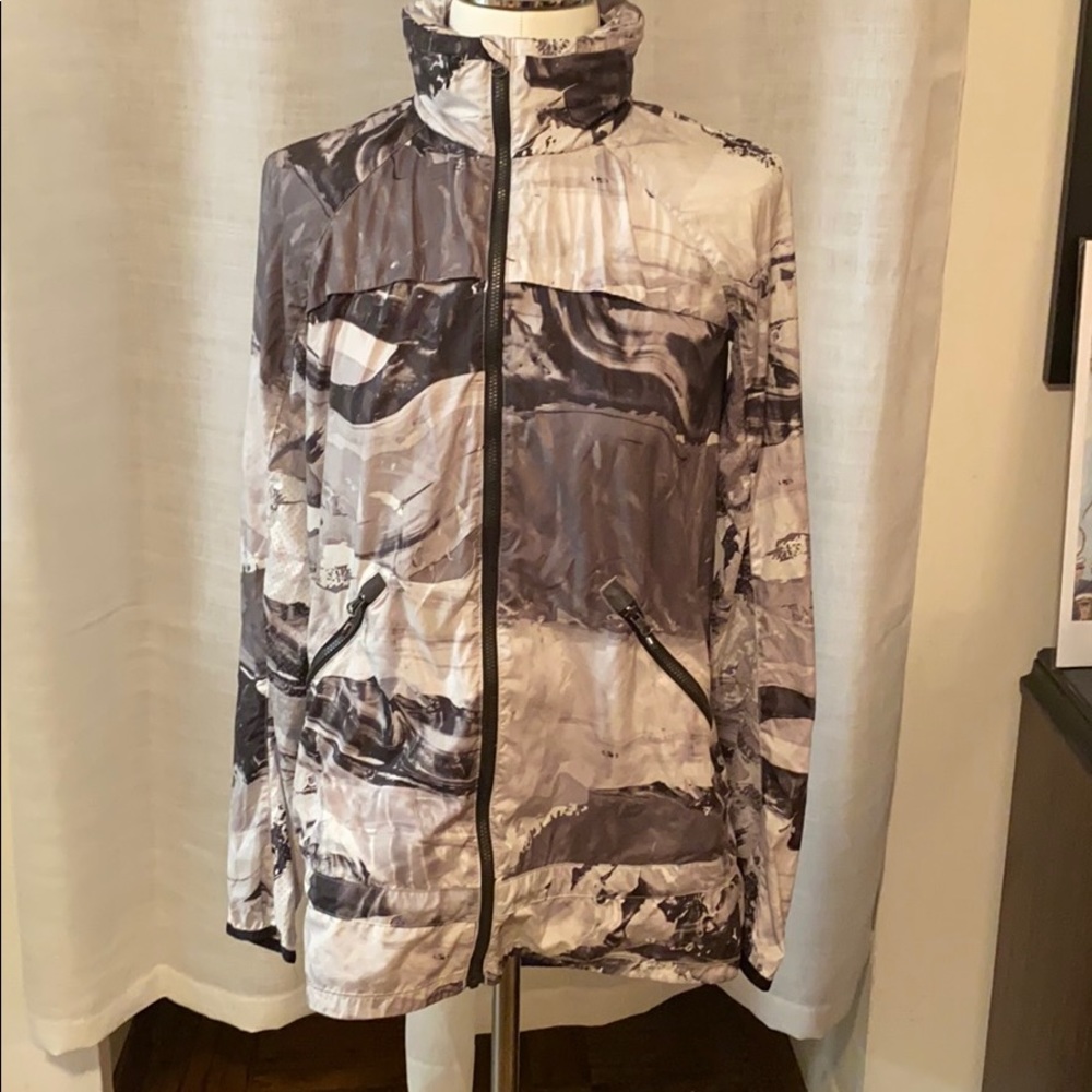 Lululemon Light Running Jacket - image 1